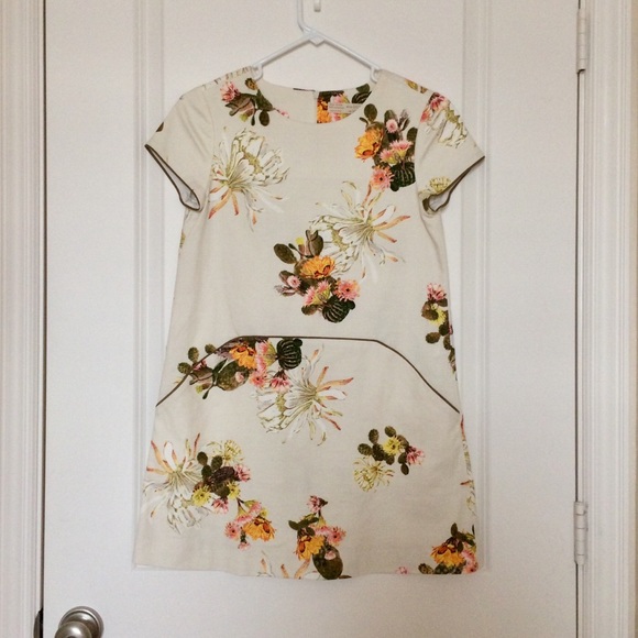 Zara Other - -ZARA- Floral Shift Dress
